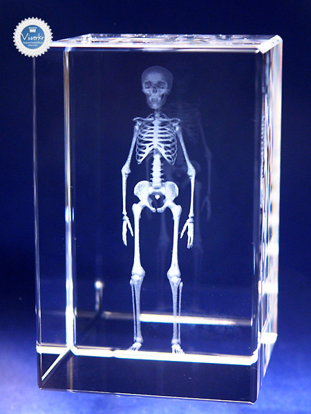 3D�N���X�^�� �l�̍��i �ʐ^��