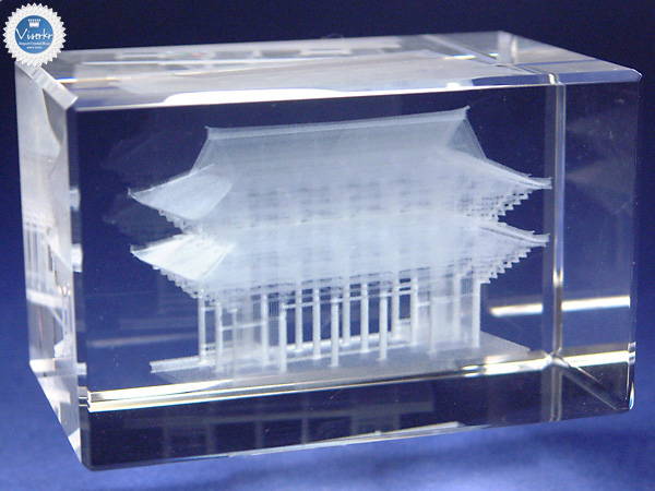 3D�N���X�^�� ���厛���� �ʐ^��