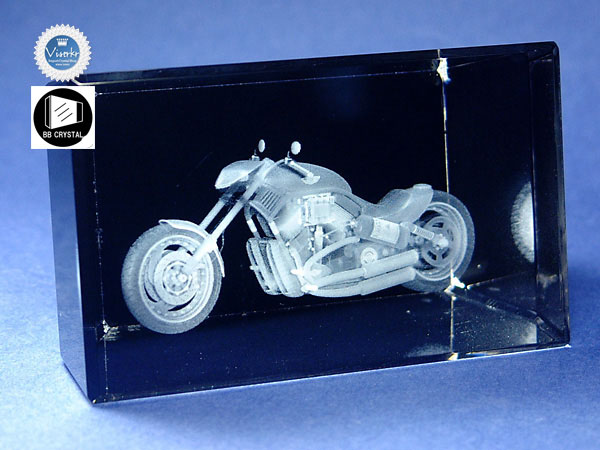 3D�N���X�^��  �o�C�N �ʐ^��