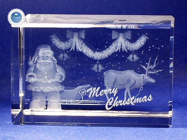 3D�N���X�^�� �T���^�ƃg�i�J�C �ʐ^��