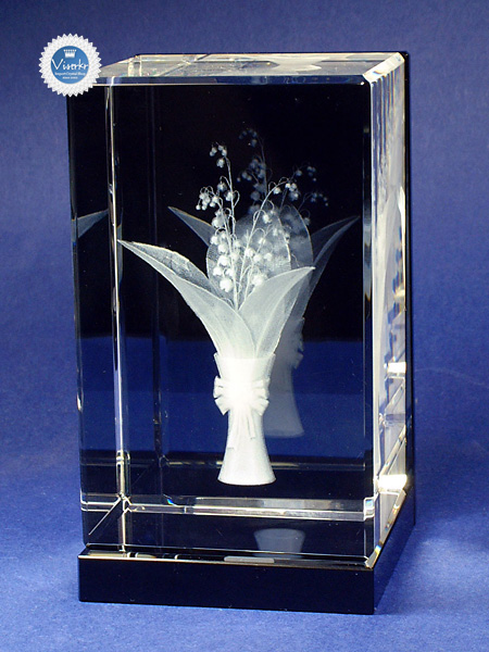 3D�N���X�^��  �X�Y����