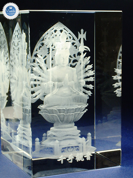 3D�N���X�^�� ���ω����� �ʐ^��