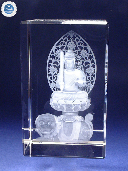 3D�N���X�^�� �����F�� �ʐ^��