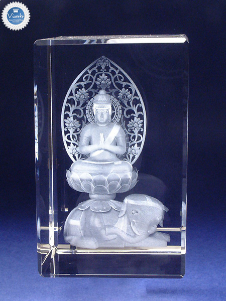 3D�N���X�^�� ������F�� �ʐ^��