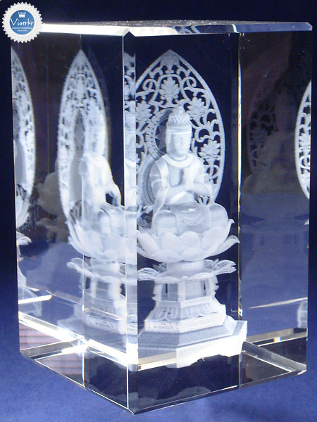 3D�N���X�^�� ������F�� �ʐ^��