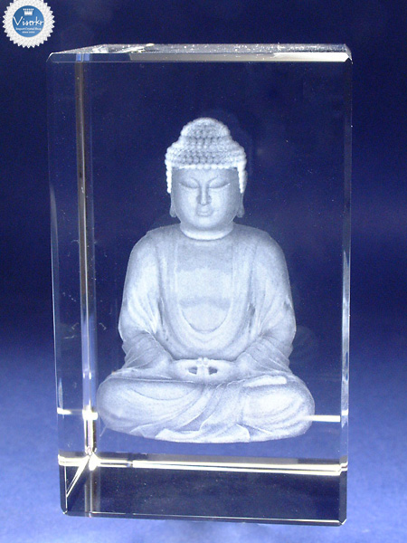 3D�N���X�^�� ����ɔ@���� �ʐ^��