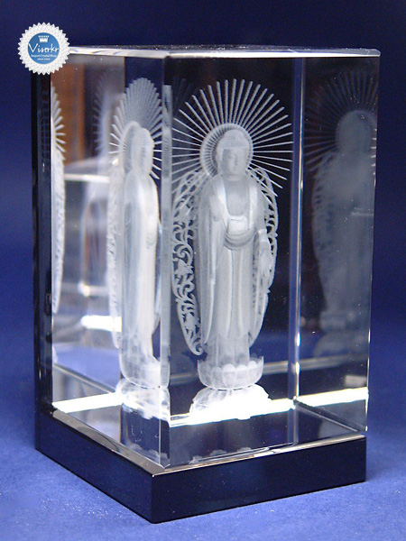 3D�N���X�^�� ����ɔ@����(�����) ���� �ʐ^��