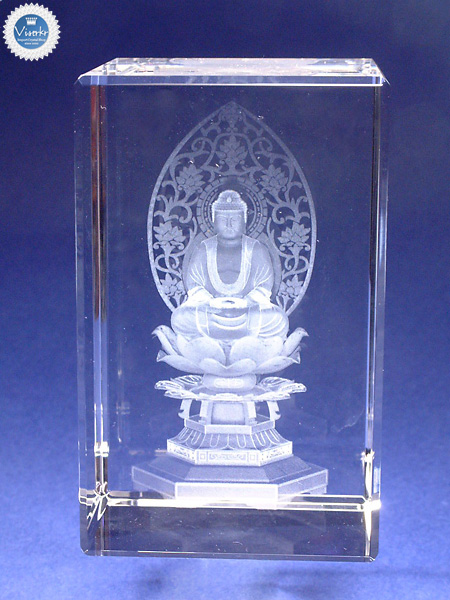 3D�N���X�^�� �߉ޔ@���� �ʐ^��