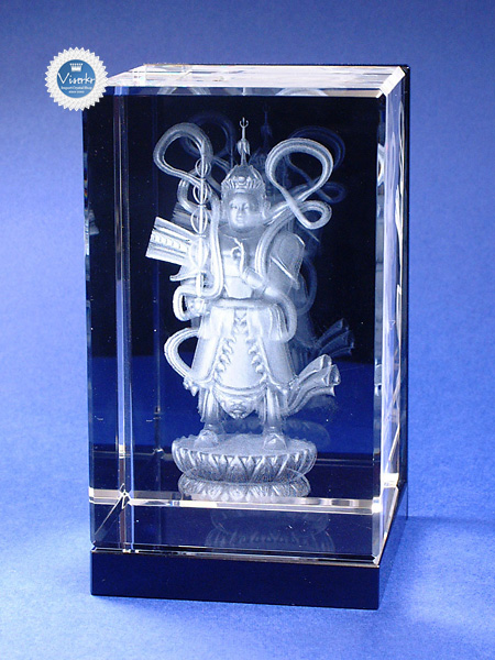 3D�N���X�^�� ��ʓV�� �ʐ^��