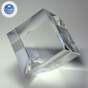 �N���X�^���K���X 80x80x80�΂߃J�b�g