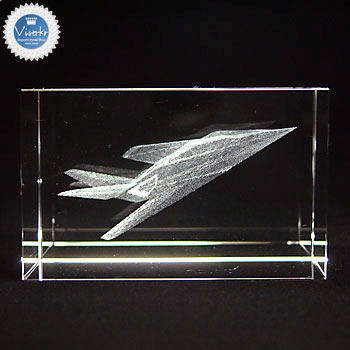 3D�N���X�^�� �e-117A