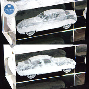 3D�N���X�^�� �X�|�[�c�J�[