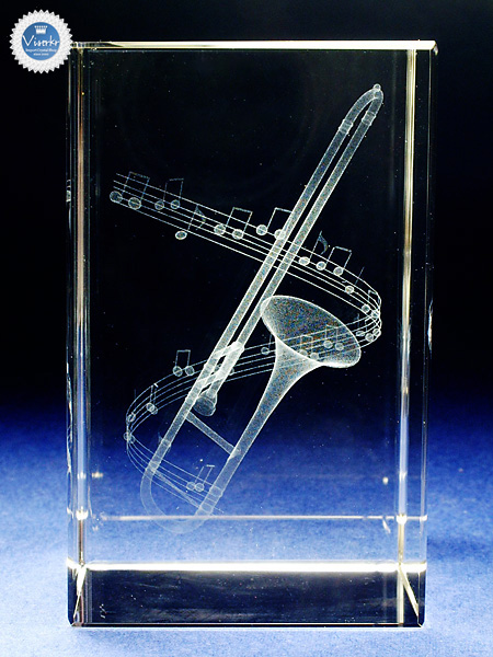 3D�N���X�^�� �A���g�g�����{�[��