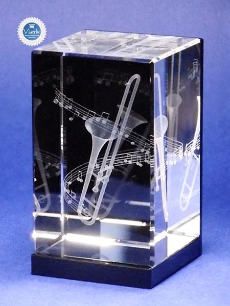 3D�N���X�^�� �e�i�[�g�����{�[��