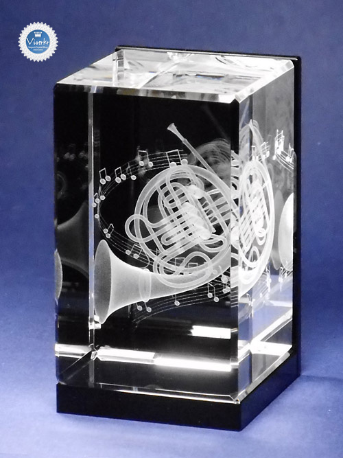 3D�N���X�^�� �z����