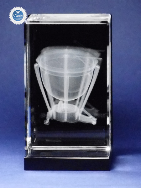 3D�N���X�^�� �e�B���p�j