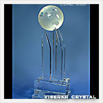 �N���X�^�� �g���t�B�[