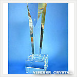 �N���X�^�� �g���t�B�[