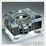 �N���X�^���_����