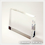 �N���X�^����