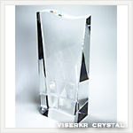 �N���X�^�� �g���t�B�[