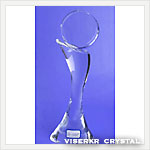 �N���X�^�� �g���t�B�[