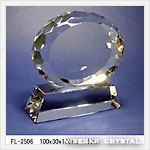 �N���X�^���� �ȉ~�J�b�g