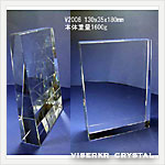 �N���X�^����