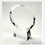 �N���X�^���� �ی^