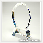 �N���X�^���� �ȉ~�^