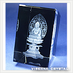 3D�N���X�^�� ����ɔ@���� �ʐ^��